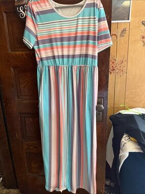Womens Striped Short-Sleeve Maxi Dress - Pastel Multi